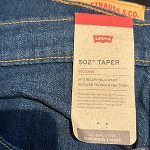 NWT Men’s Levi’s 502 Taper Jeans